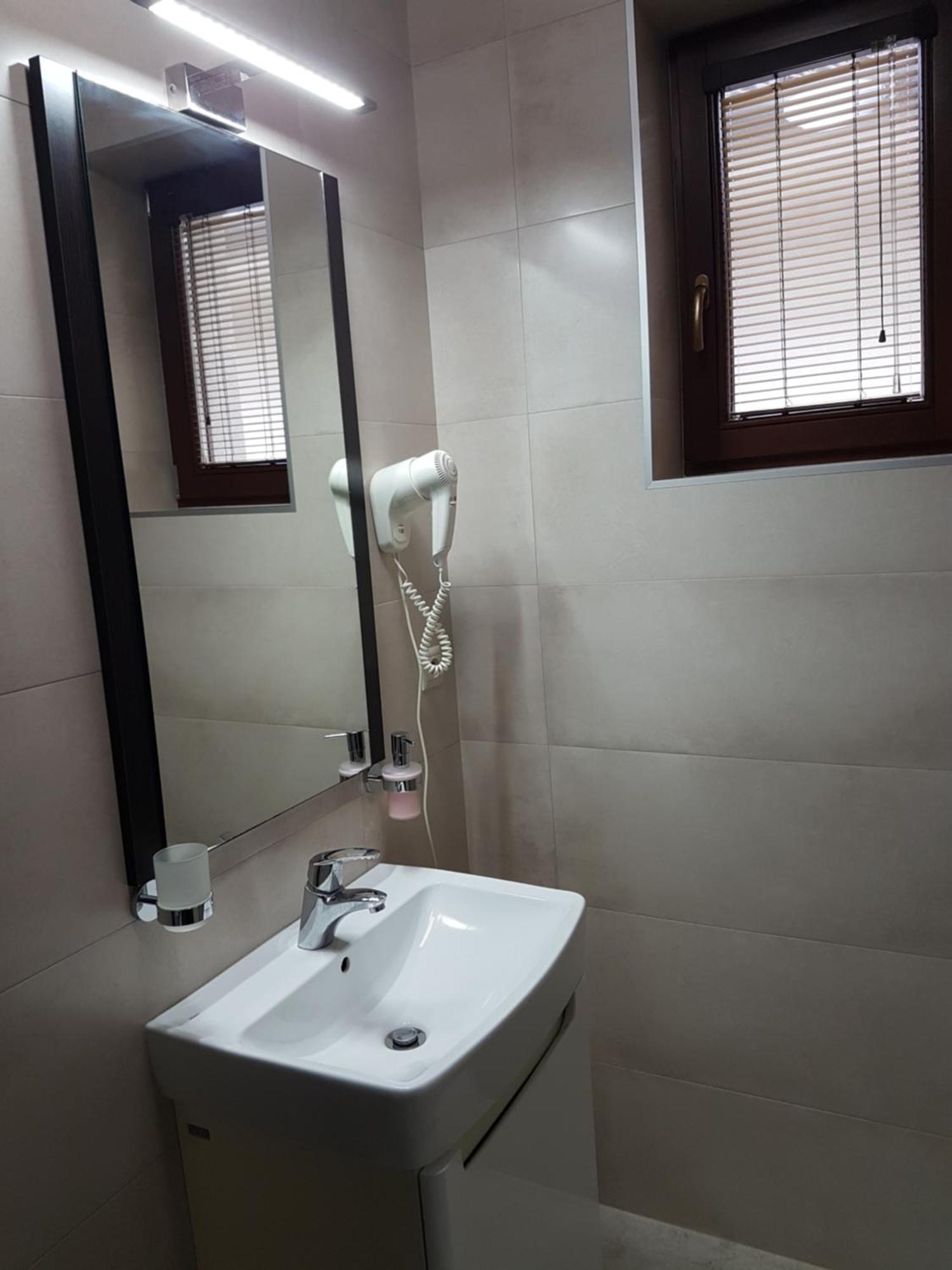 Vila Lexus Velky Meder Exterior photo